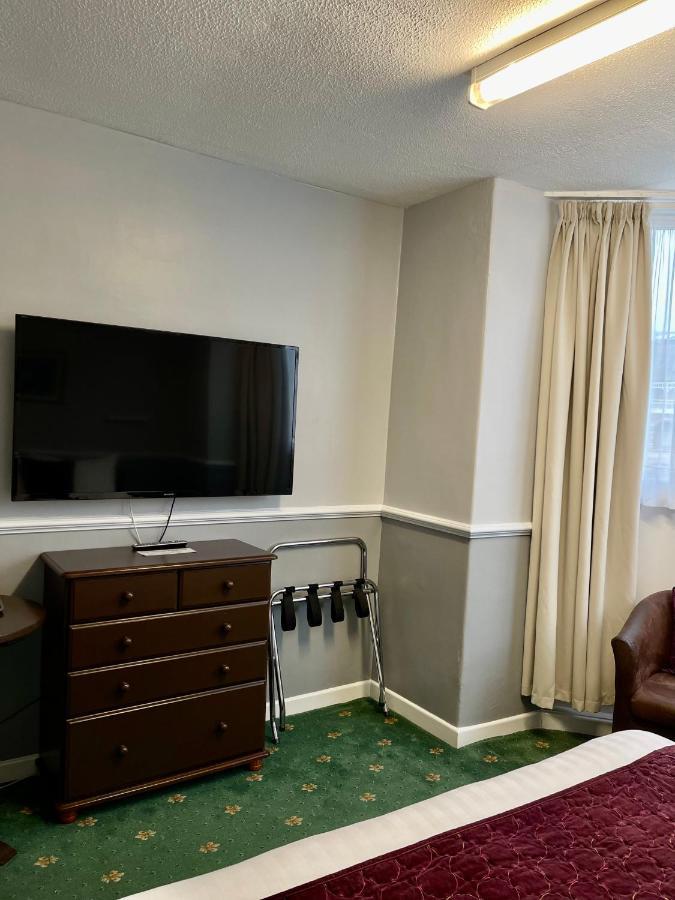 Palm Court B&B อิลฟราคูมบ์ ภายนอก รูปภาพ